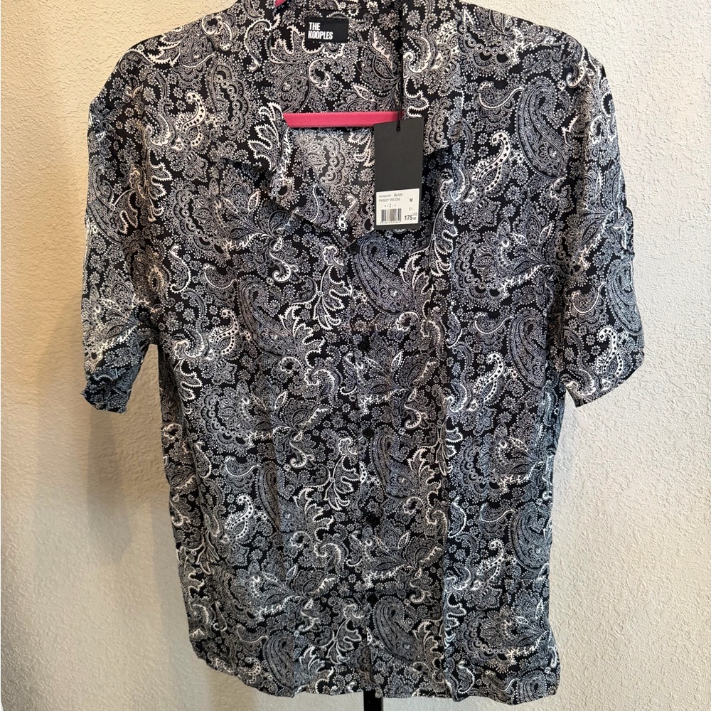 🆕The Kooples Paisley Button-Up Shirt in Viscose Black & White NWT Men’s size M - Picture 2 of 9